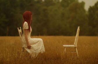 Για να σε σέβονται οι ηλίθιοι, πρέπει να συμπεριφέρεσαι σύμφωνα με τις προσδοκίες τους.