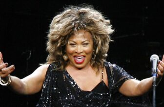 Πέθανε στα 83 της η διάσημη τραγουδίστρια Τίνα Τάρνερ